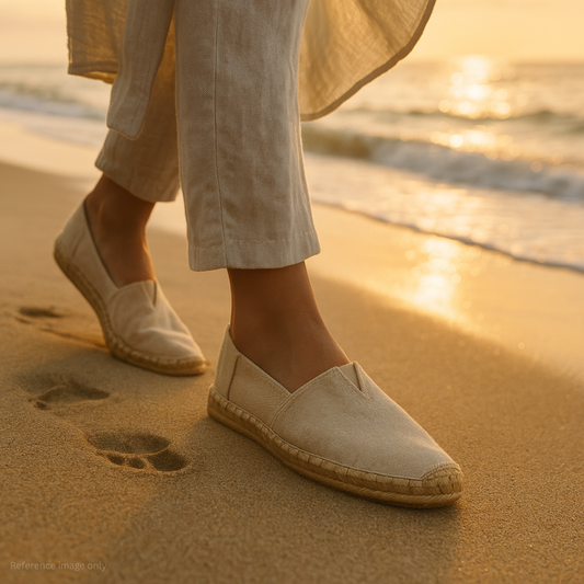 Summer & Autumn Canvas Slip-On Shoes – Breathable Casual Espadrilles for Men & Women