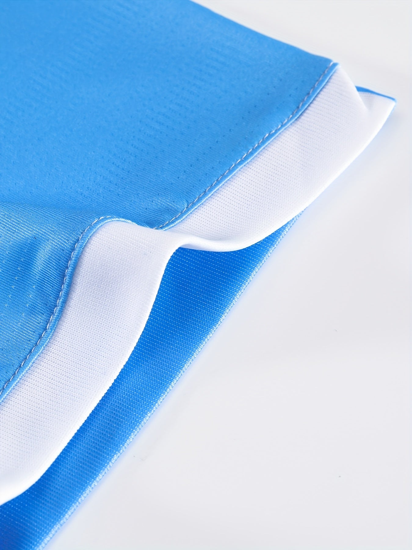Men’s Quick-Dry Football Jersey – Breathable Training & Casual Wear -